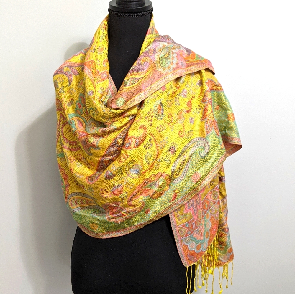 Dual color pashmina from Dubai
